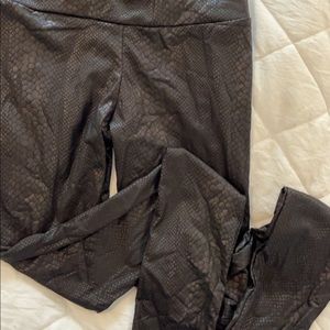 Snakeskin leggings